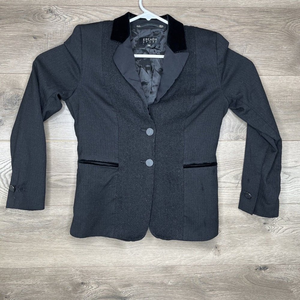 Escada Sport Blazer Womans Size 10/40 Black Virgin Wool 2-Button Velvet Collar - Picture 2 of 16